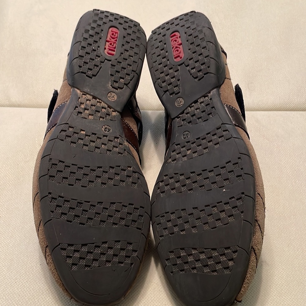Women’s Rieker shoes - Picture 3 of 4